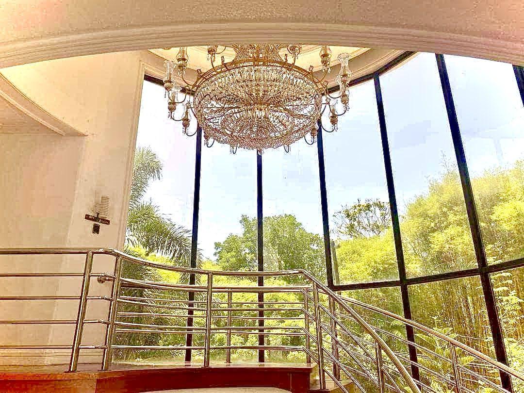 House & Lot for Sale in HILLSBOROUGH - Image# 4